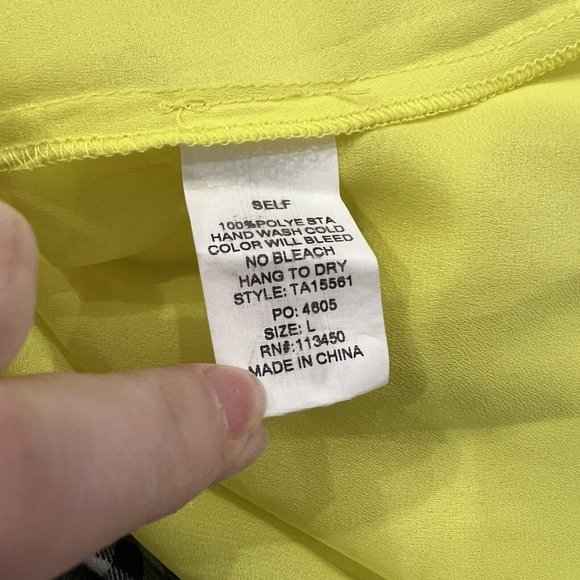 Lulumari Women's Yellow Embroidered Sleeveless Tank Top Size Large L - Picture 6 of 6